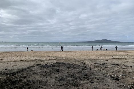 Photo of property in 2/41 Byron Avenue, Takapuna, Auckland, 0622