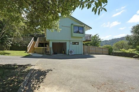 Photo of property in 43 August Street, Stokes Valley, Lower Hutt, 5019