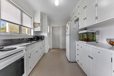 Photo of property in 35 Shelton Place, Feilding, 4702