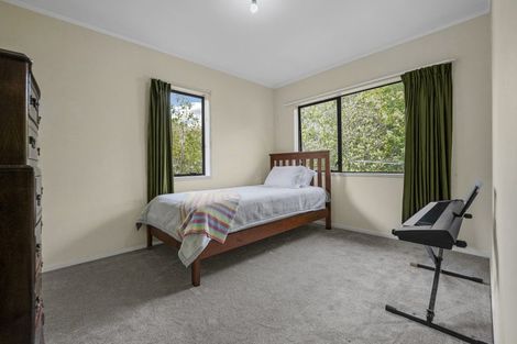 Photo of property in 5 Oakhaven Place, Ranui, Auckland, 0612