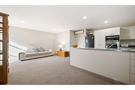 Photo of property in 87b Saint Martins Road, Saint Martins, Christchurch, 8022