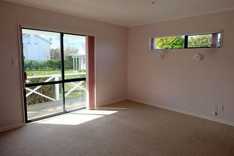 Photo of property in 30 Udy Street, Greytown, 5712