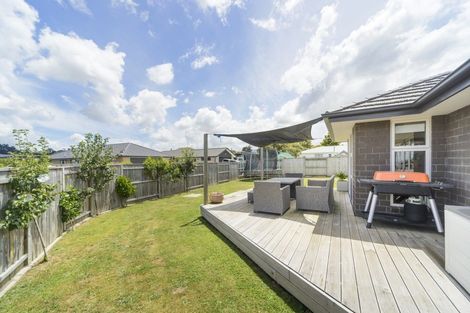 Photo of property in 14 Oak Crescent, Ashhurst, 4810