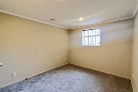 Photo of property in 1/128 Bucklands Beach Road, Bucklands Beach, Auckland, 2012