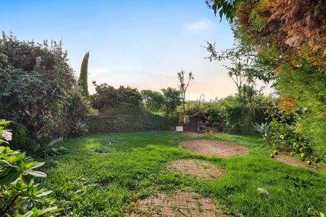 Photo of property in 85 Glengarry Road, Glen Eden, Auckland, 0602