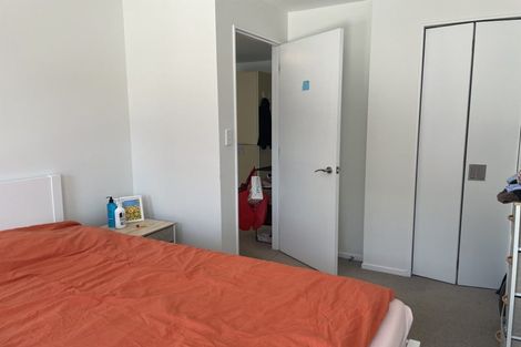 Photo of property in Dual Apartments, 406/142u Vivian Street, Te Aro, Wellington, 6011