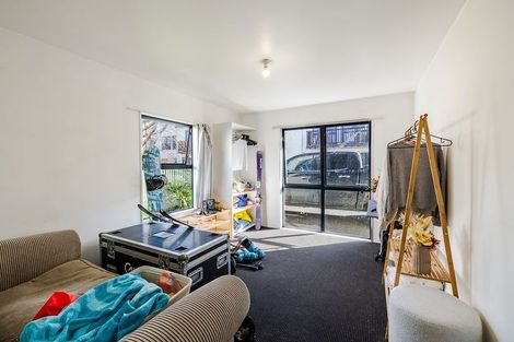 Photo of property in 9/598 Castle Street, North Dunedin, Dunedin, 9016