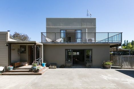 Photo of property in 41 Mcgreevy Street, Waipawa, 4210