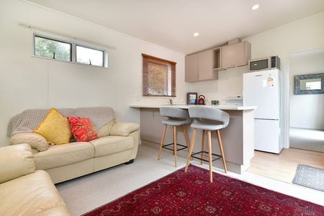 Photo of property in 54 Pinetone Road, Kumeu, 0892