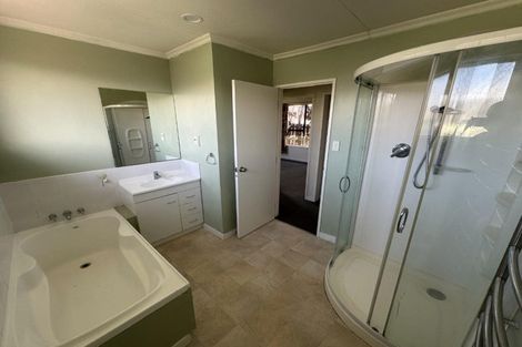 Photo of property in 39 Robinson Crescent, Westbrook, Palmerston North, 4412