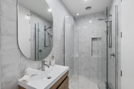 Photo of property in 2/17 Donald Place, St Albans, Christchurch, 8014