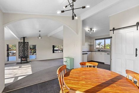 Photo of property in 15 Pukekohatu Street, Waitara, 4320