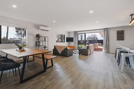 Photo of property in 22 Minerva Crescent, Woodend, 7610