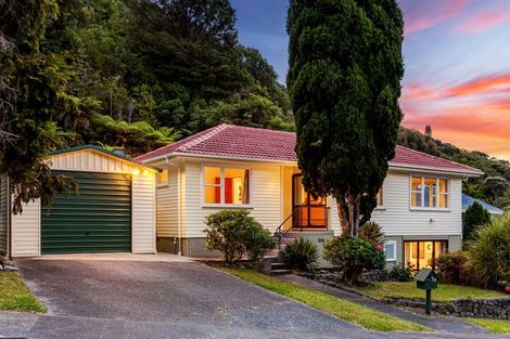 Photo of property in 54 Kowhai Street, Wainuiomata, Lower Hutt, 5014