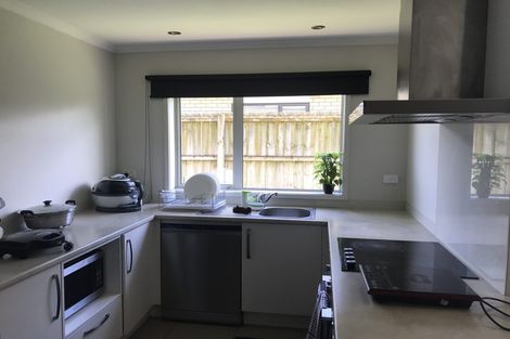 Photo of property in 10 Hill Road, Papatoetoe, Auckland, 2025