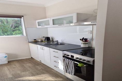 Photo of property in 71j Randwick Crescent, Moera, Lower Hutt, 5010