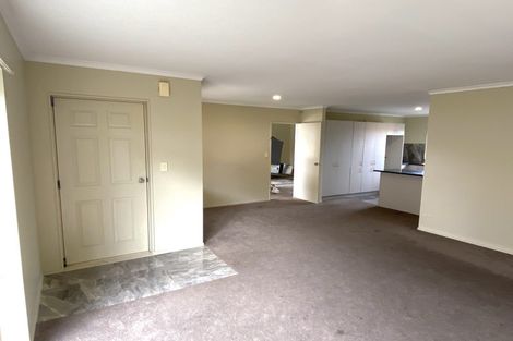 Photo of property in 46 Senator Drive, Manurewa, Auckland, 2105