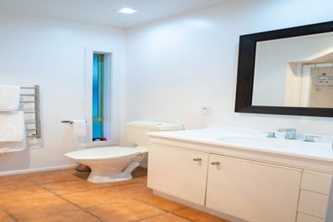 Photo of property in 1/4 Richards Avenue, Forrest Hill, Auckland, 0620