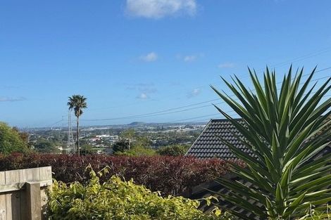 Photo of property in 18 Lizzie Lane, Clover Park, Auckland, 2019