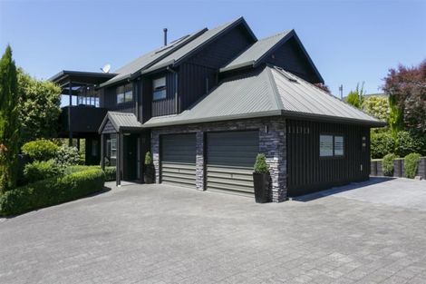 Photo of property in 11 Krissell Place, Acacia Bay, Taupo, 3330