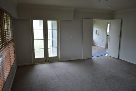 Photo of property in 129 Queen Street, Cambridge, 3434