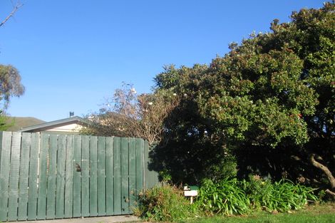 Photo of property in 71a Cambridge Terrace, Waterloo, Lower Hutt, 5011