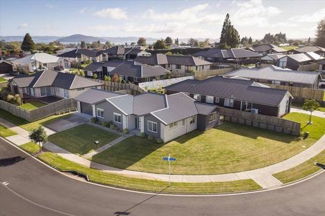 Photo of property in 6 Kohekohe Drive, Owhata, Rotorua, 3010