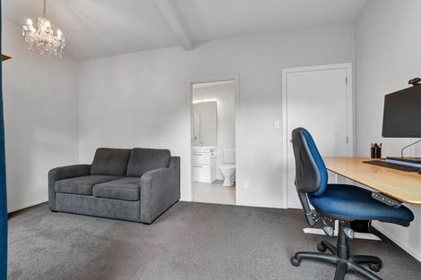 Photo of property in 4 Cherry Lane, Hurdon, New Plymouth, 4310