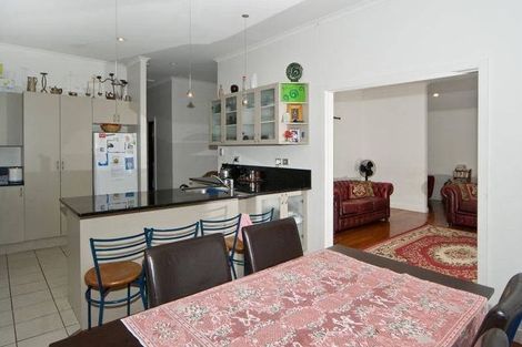 Photo of property in 1 Hinekohu Street, New Lynn, Auckland, 0600