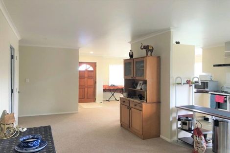 Photo of property in 26 Jadewynn Drive, Massey, Auckland, 0614