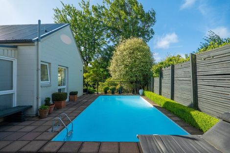 Photo of property in 166 Ilam Road, Ilam, Christchurch, 8041