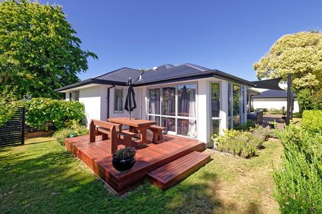 Photo of property in 18 Kenwyn Avenue, St Albans, Christchurch, 8052