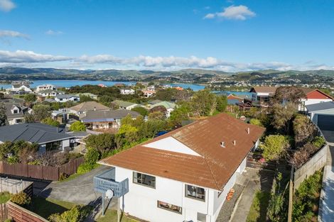 Photo of property in 31a Bodmin Terrace, Camborne, Porirua, 5026
