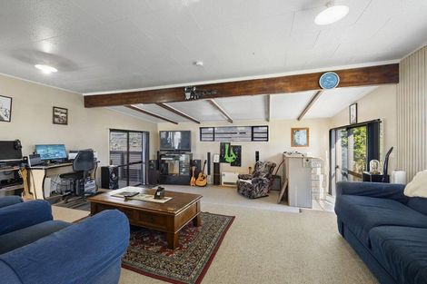 Photo of property in 30 Rahiri Street, Waitara, 4320