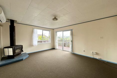 Photo of property in 1/14 Dalmatia Place, Henderson, Auckland, 0612