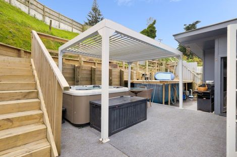 Photo of property in 16 Little Waihi Road, Maketu, 3189