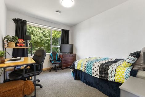 Photo of property in 2 Magenta Place, Broomfield, Christchurch, 8042