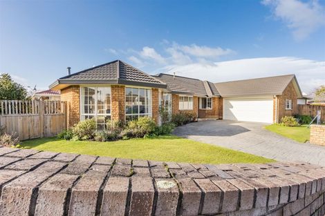 Photo of property in 71 Amberley Avenue, Highbury, Palmerston North, 4412