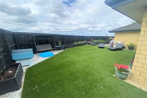 Photo of property in 33 Champagne Avenue, Yaldhurst, Christchurch, 8042