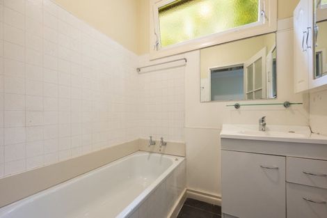 Photo of property in 9 Maire Street, Tahunanui, Nelson, 7011