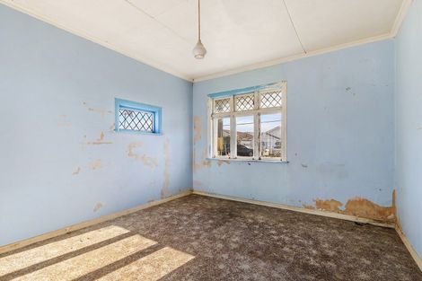 Photo of property in 106 Coutts Street, Kilbirnie, Wellington, 6022