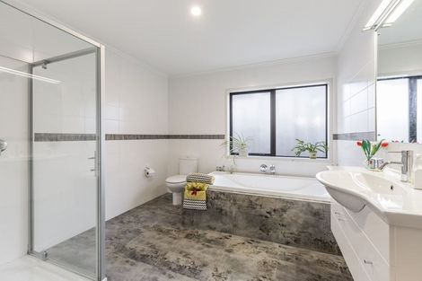 Photo of property in 464 Whangaparaoa Road, Stanmore Bay, Whangaparaoa, 0932