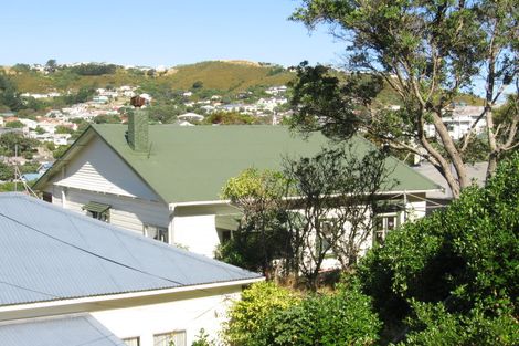 Photo of property in 9 Freeling Street, Island Bay, Wellington, 6023