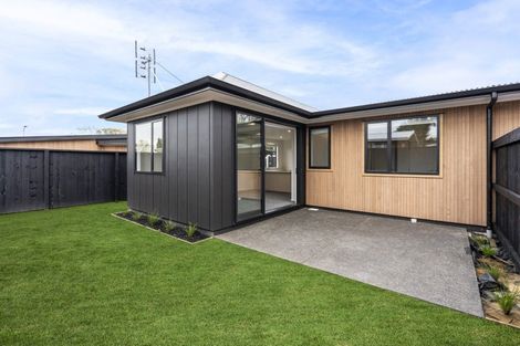 Photo of property in 23u2 Challinor Street, Pukete, Hamilton, 3200