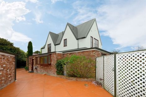 Photo of property in 16 Glenburn Place, Avonhead, Christchurch, 8042