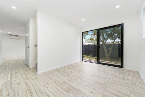 Photo of property in 19b Farwood Drive, Henderson, Auckland, 0612