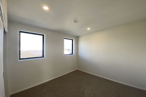 Photo of property in 21 Tahingamanu Road, Hobsonville, Auckland, 0616