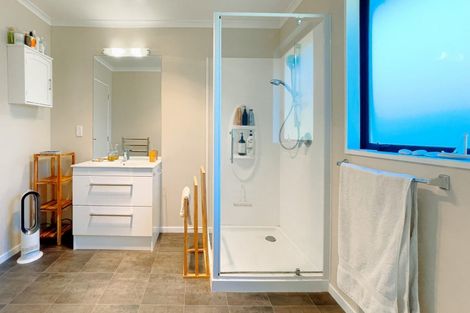 Photo of property in 9 Flinders Road, Heathcote Valley, Christchurch, 8022