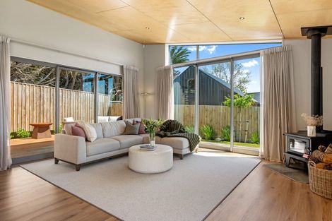 Photo of property in 13 Barnfields Close, Halswell, Christchurch, 8025