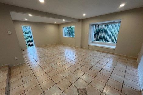 Photo of property in 1 Evelyn Road, Cockle Bay, Auckland, 2014